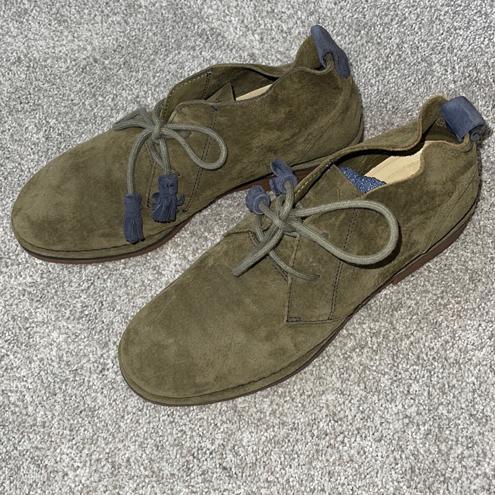 Hush Puppies Suede shoes with tasseled laces NEW!